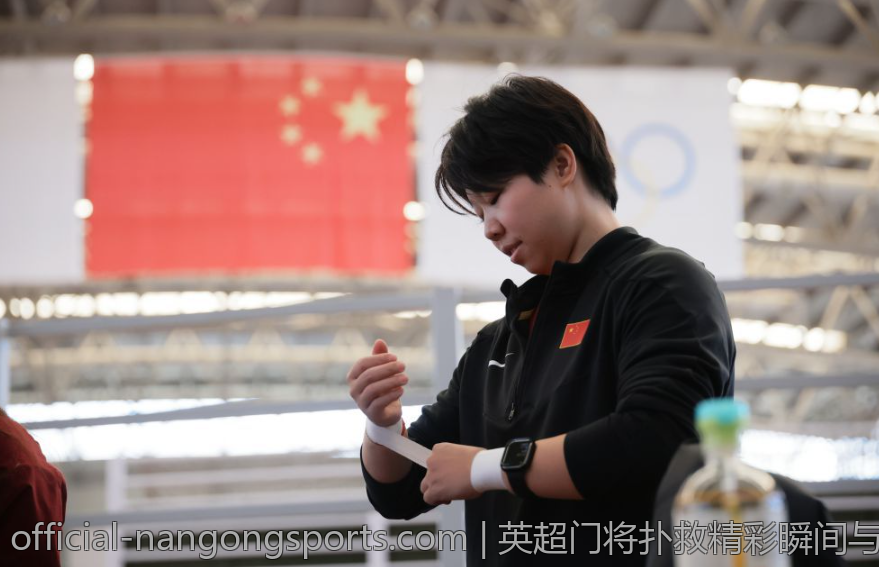英超门将扑救精彩瞬间与技术特点