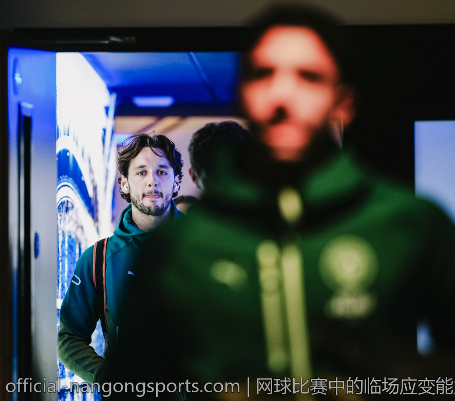 网球比赛中的临场应变能力提升方法